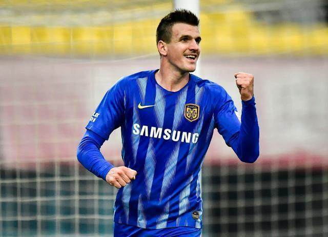 ac米兰-桑蒂尼发文告别：有幸帮江苏赢冠军 离开比预想早